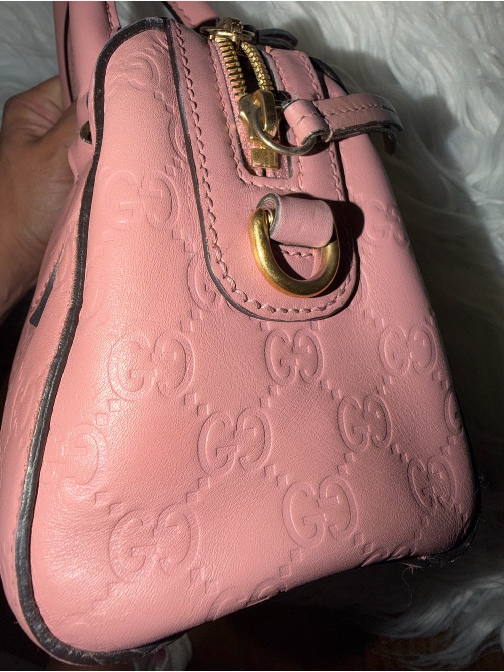 Gucci Pink Microguccissima Leather Satchel with Gold Hardware - Picture 5 of 16